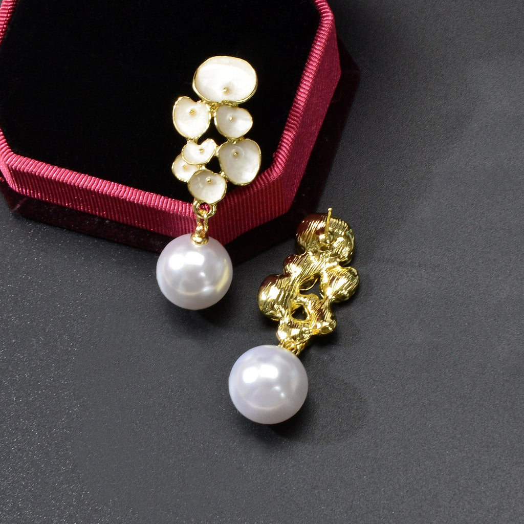 Elegant Imitation Pearl Decor White Enamel Flower Dangle Earrings Party Jewelry-2