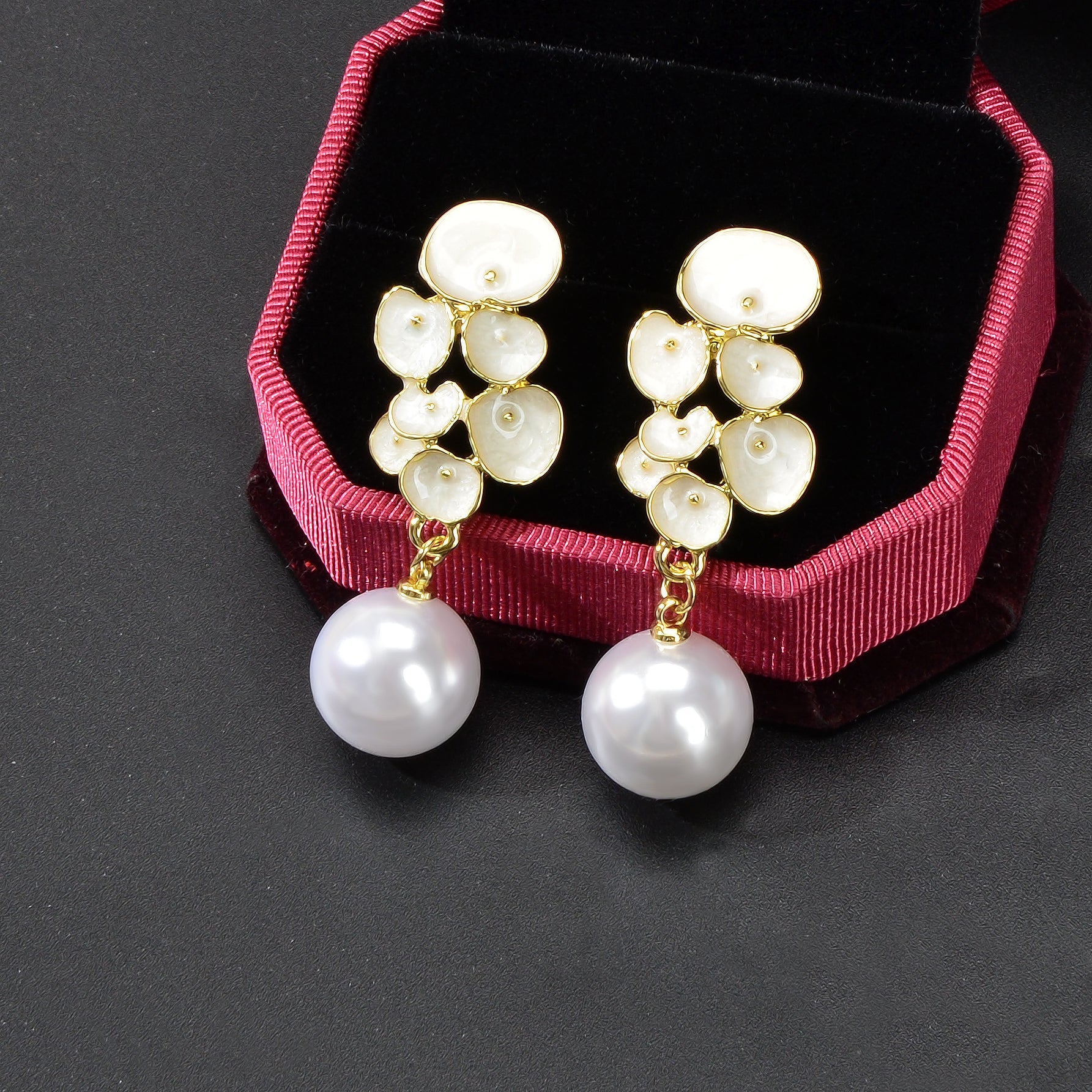Elegant Imitation Pearl Decor White Enamel Flower Dangle Earrings Party Jewelry-4