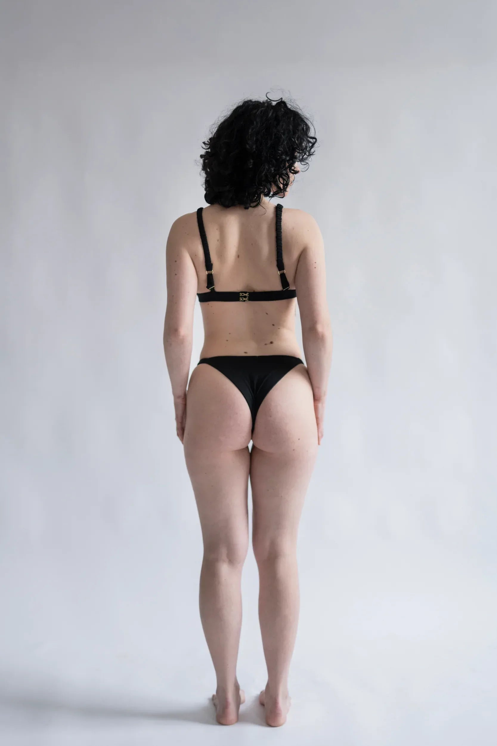 Merino Wool Bra – Black | Natural Wireless Support-2