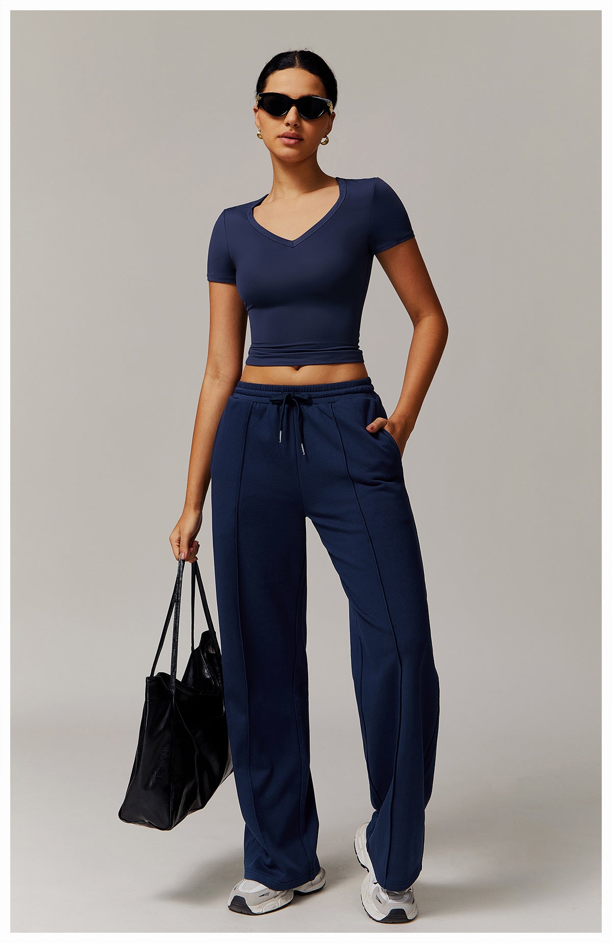 High-Waist Relaxed Straight Leg Joggers-3