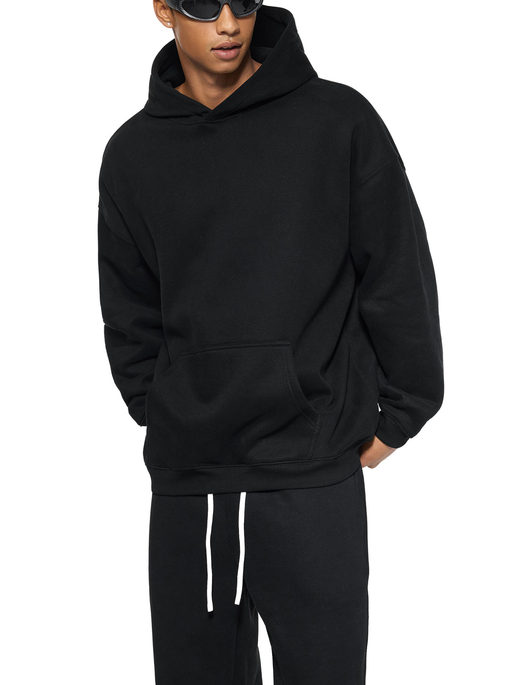 Cotton,Vedoy Collective ,Hoodie,Sweater,Sweatshirt with a hood ,Stretch,Comfortable ,Comfy tee,Comfy hoodie,Premium