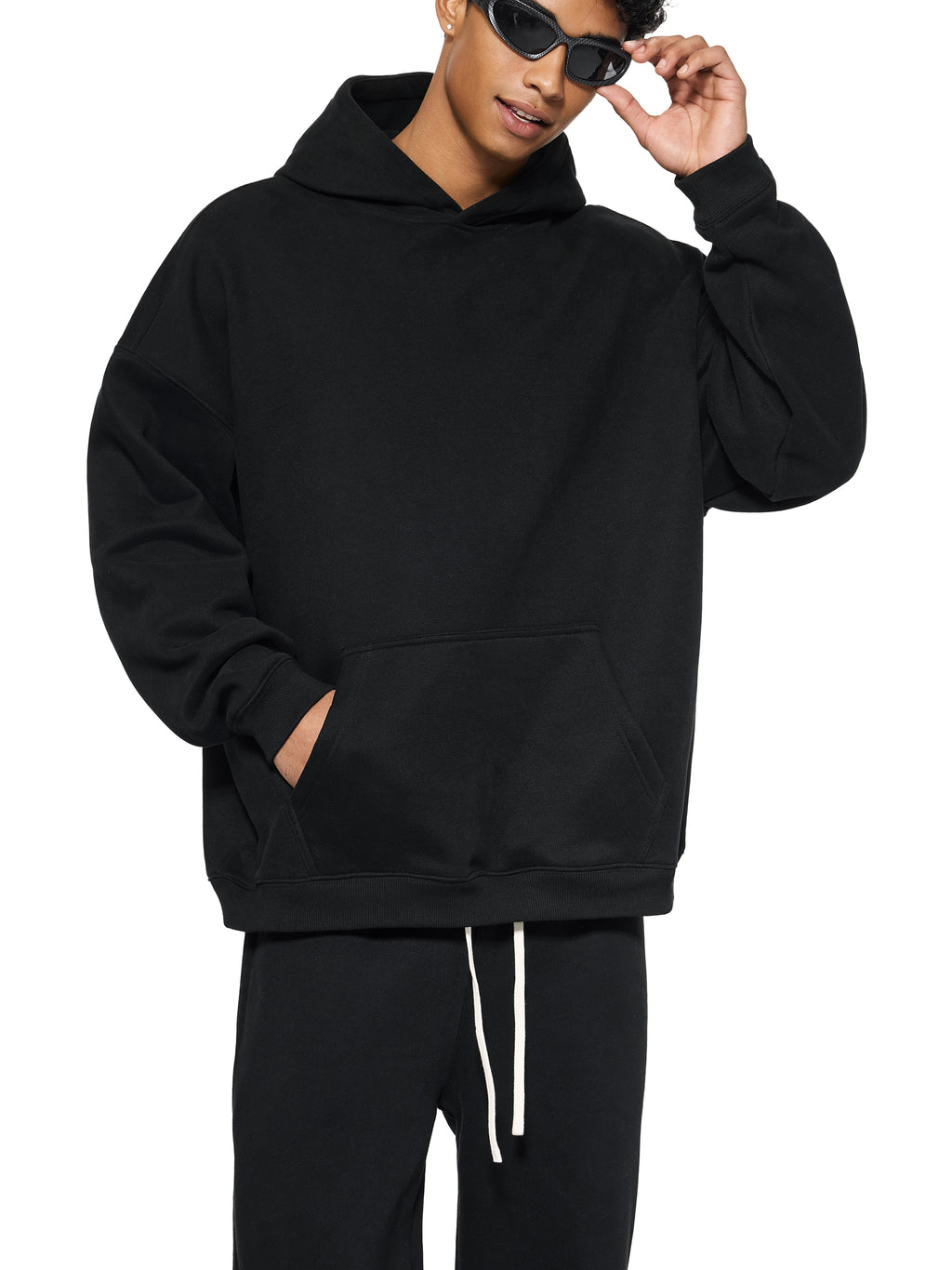 Cotton,Vedoy Collective ,Hoodie,Sweater,Sweatshirt with a hood ,Stretch,Comfortable ,Comfy tee,Comfy hoodie,Premium